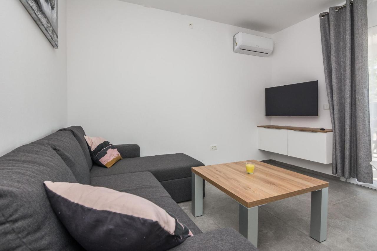 Apartment Spanic 1 ヴィル エクステリア 写真