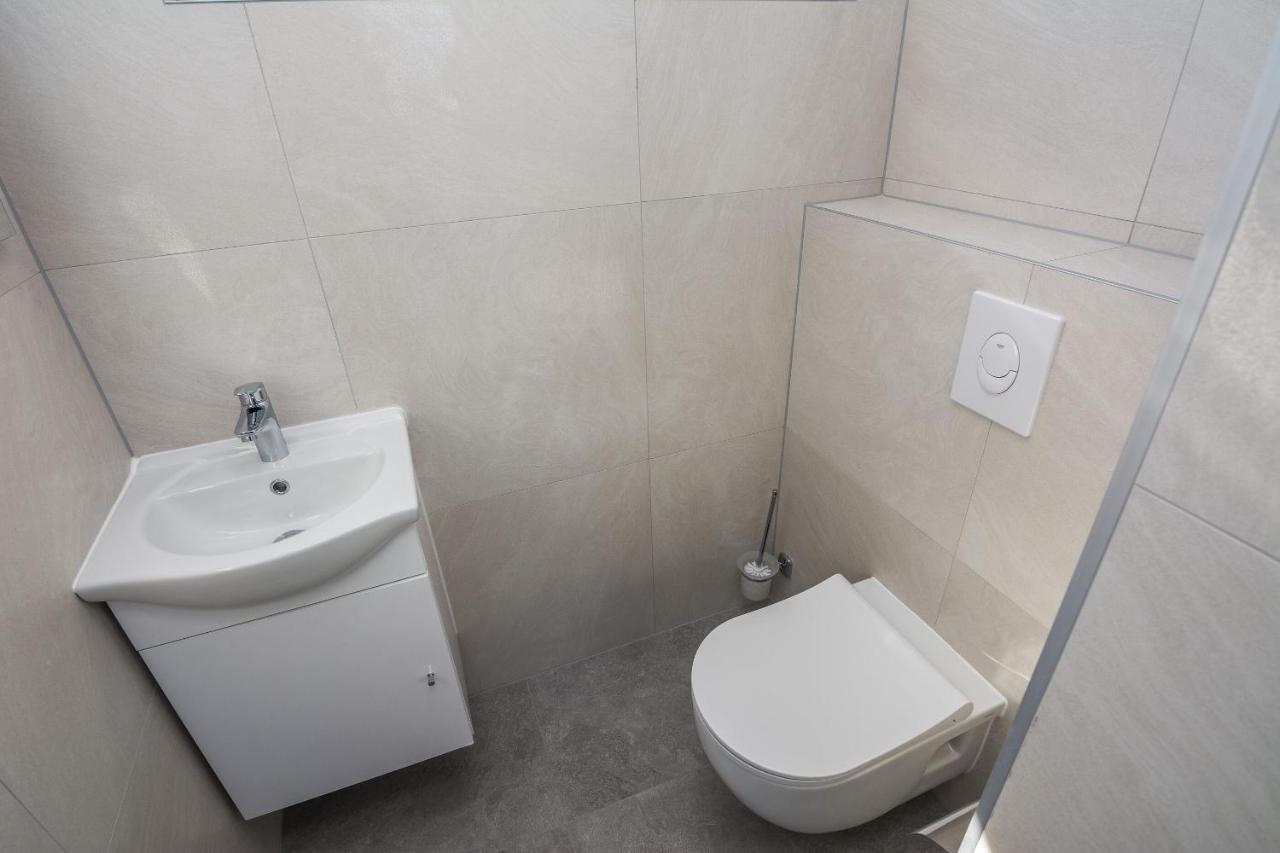 Apartment Spanic 1 ヴィル エクステリア 写真